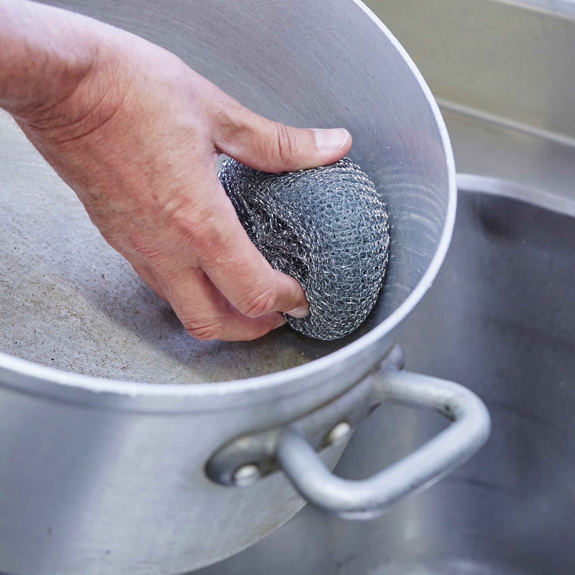 GALVANISED SCOURER